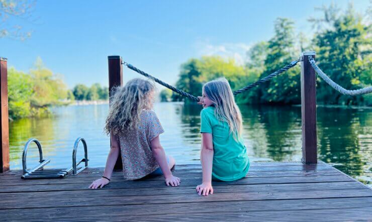 Familienurlaub mit Kindern auf dem Hausboot bei AhoiWerder