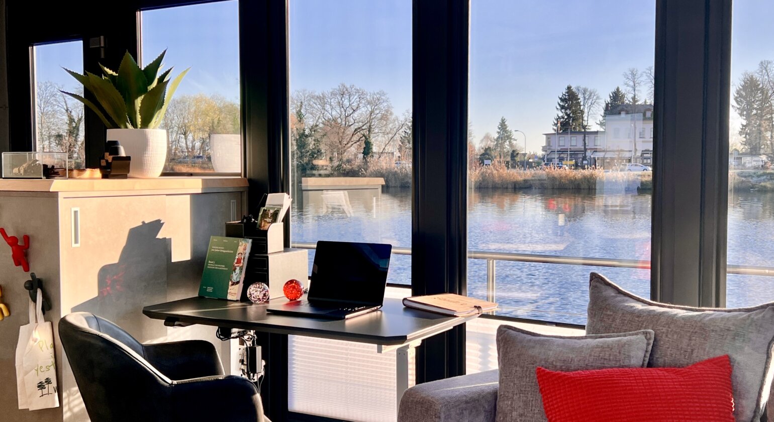 🌊 Work & Float – Ihr Floating Office auf der Havel 🌊 Work & Float – Ihr Floating Office auf der Havel