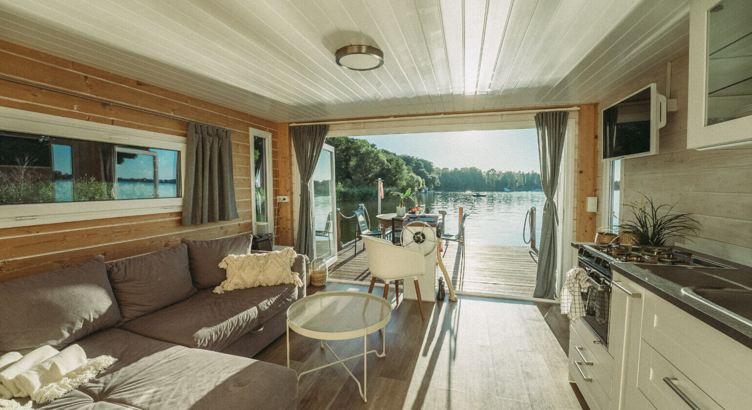 Alles dabei: Die ideale Packliste für den Hausbooturlaub ????